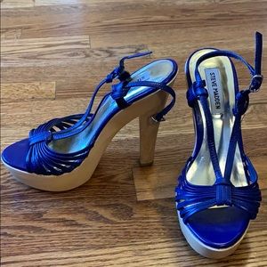 Steve Madden blue heeled sandals